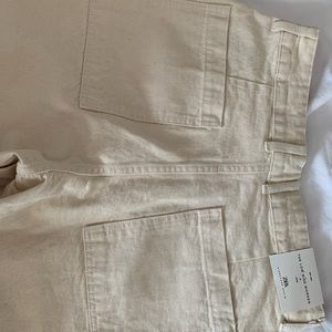 Zara off white relaxed fit jeans
